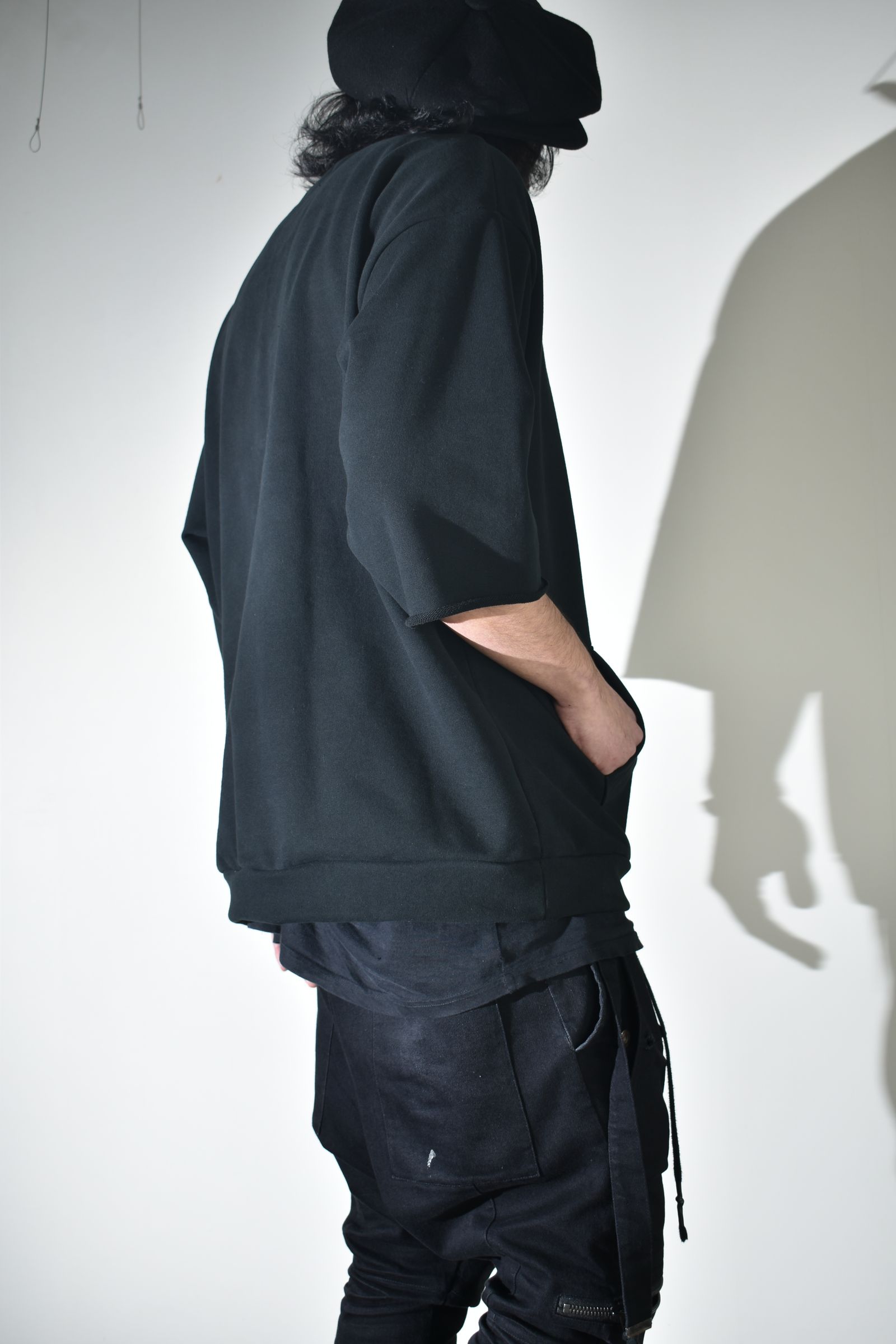 Short Sleeve Sweatshirt with Pocket"Black" / ショートスリーブスウェットシャツ ウィズポケット"ブラック"