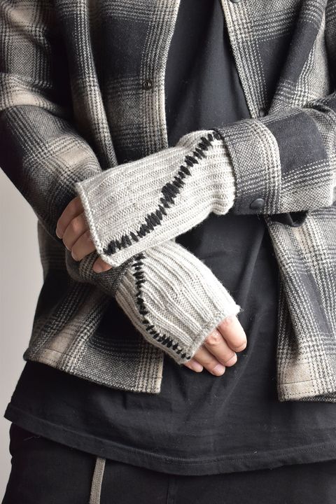 Over Lock Knit Arm Warmers "Oyster Grey" / オーバーロックニットアームウォーマー"オイスターグレー"