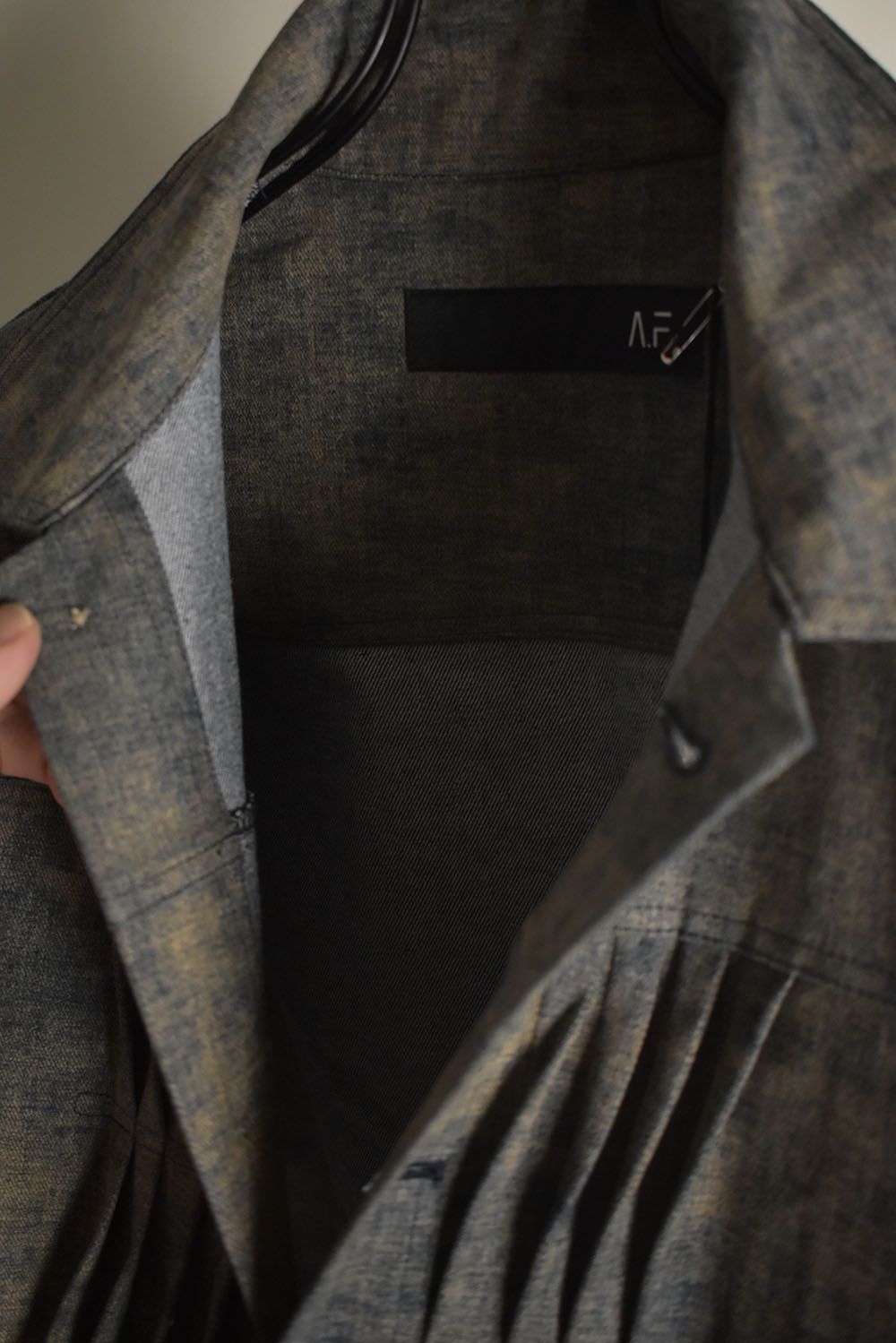 Blended Shades Denim Pin Tuck Blouson "Steel Blue" / ブレンデッドシェイドデニムピンタックブルゾン"スティールブルー"