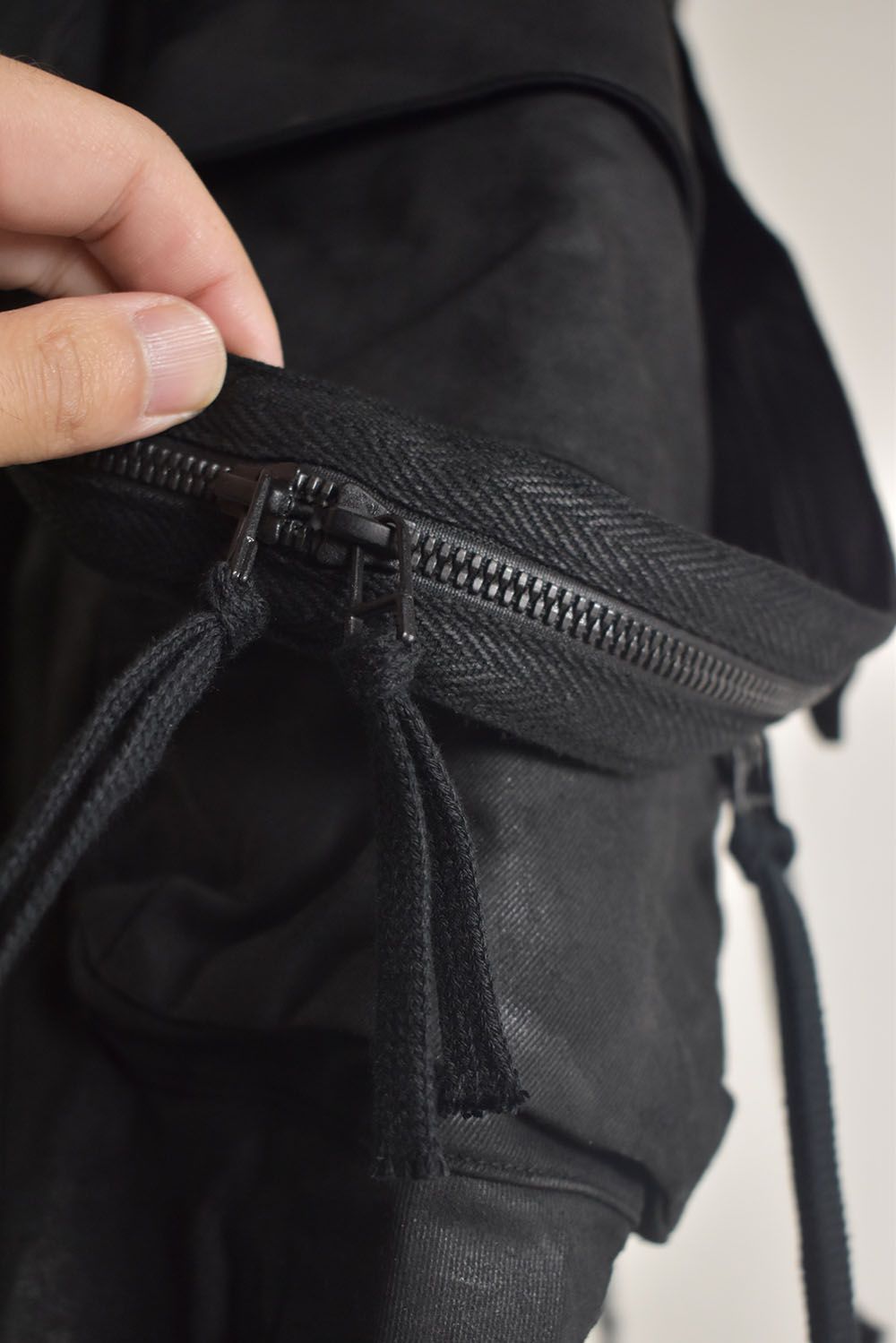 Product Coated Suspenders Cargo Jog Pants "Black" / 製品コーティングサスペンダーベルトカーゴジョグパンツ"ブラック"