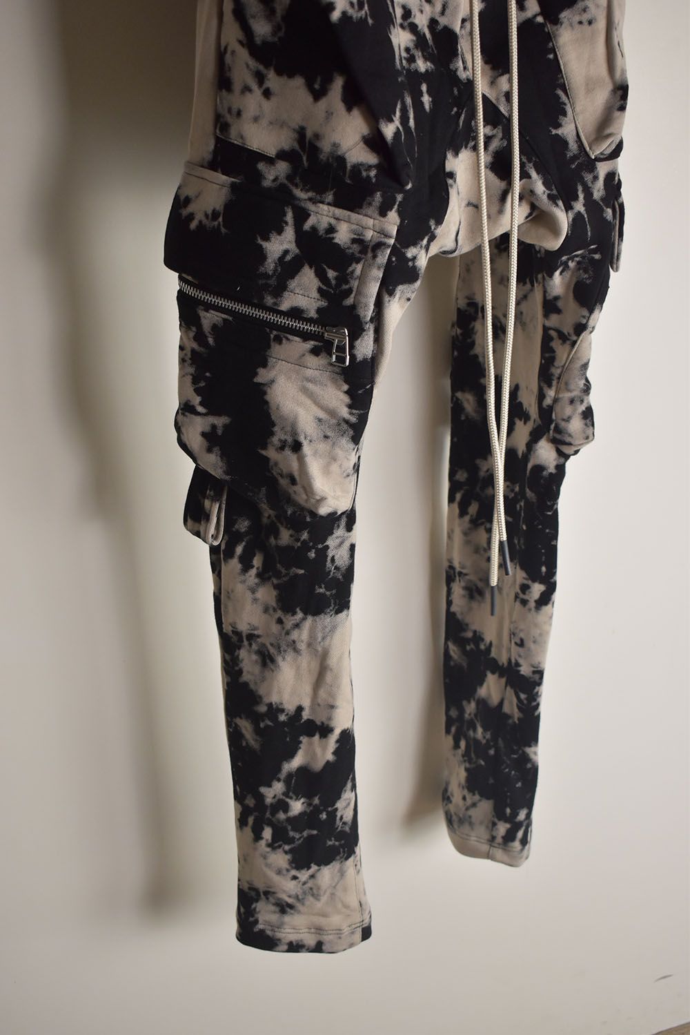Discharge Pinting Cargo Sarouel Skinny"Black×Ivory" /ディスチャージプリントカーゴサルエルスキニー"ブラック×アイボリー"