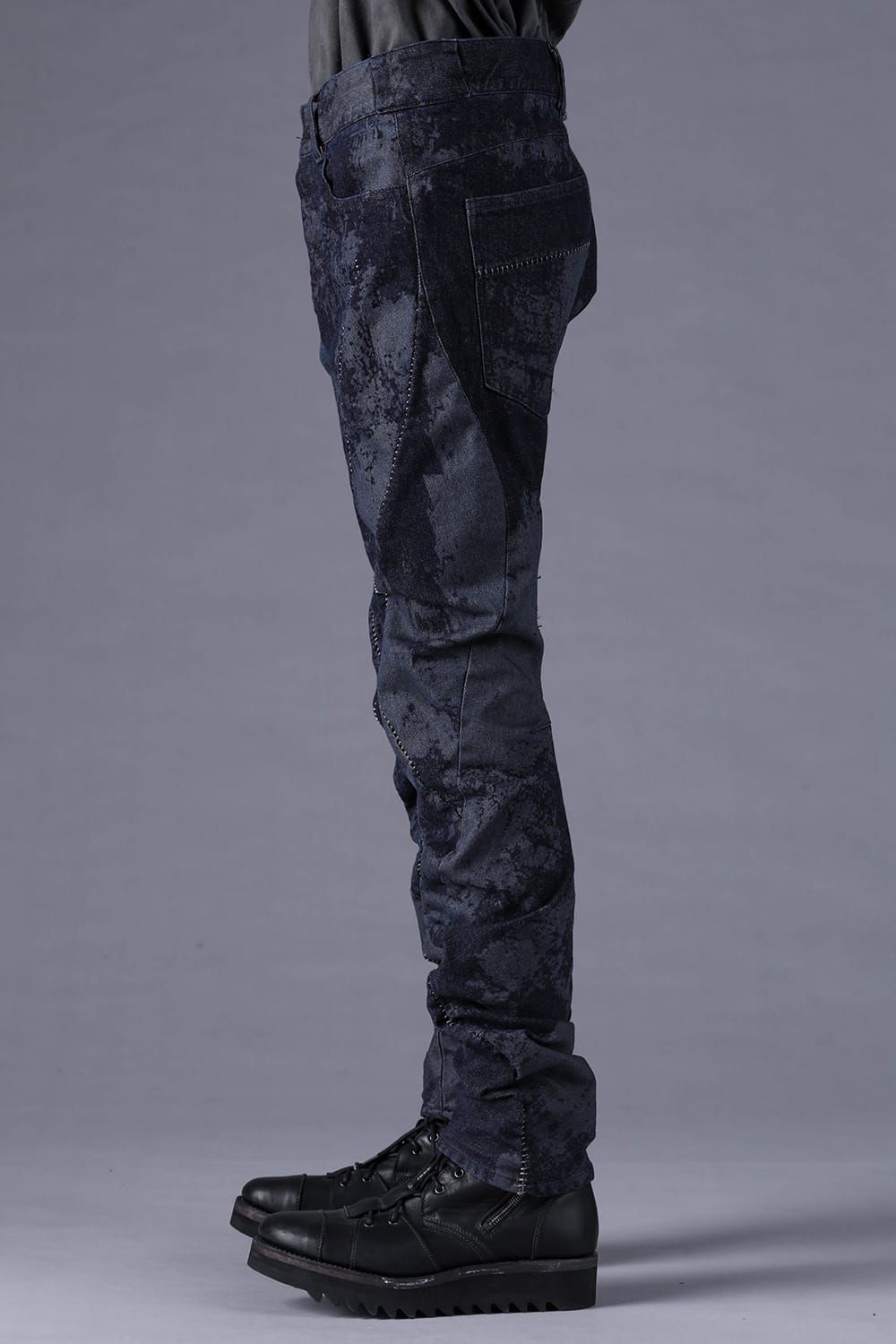 《2027SS先行予約分》Brushed-Coated Twist Curve Pants"Indigo" / ブラッシュコーティングツイストカーブパンツ"インディゴ"