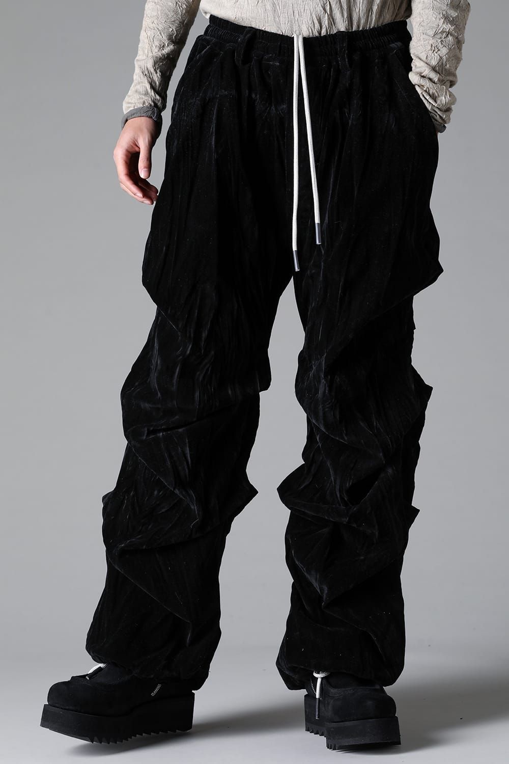 《2025AW先行予約》Washer Velour Tuck Wide Pants"Black" / ワッシャーベロアタックワイドパンツ"ブラック"