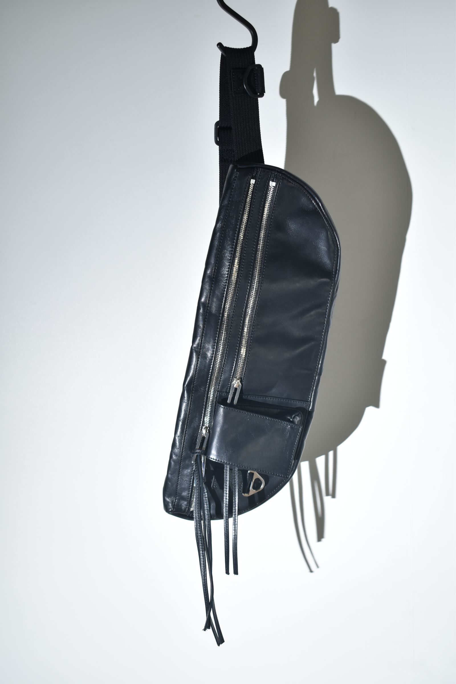 Leather Body Bag"Black" / レザーボディバッグ"ブラック"