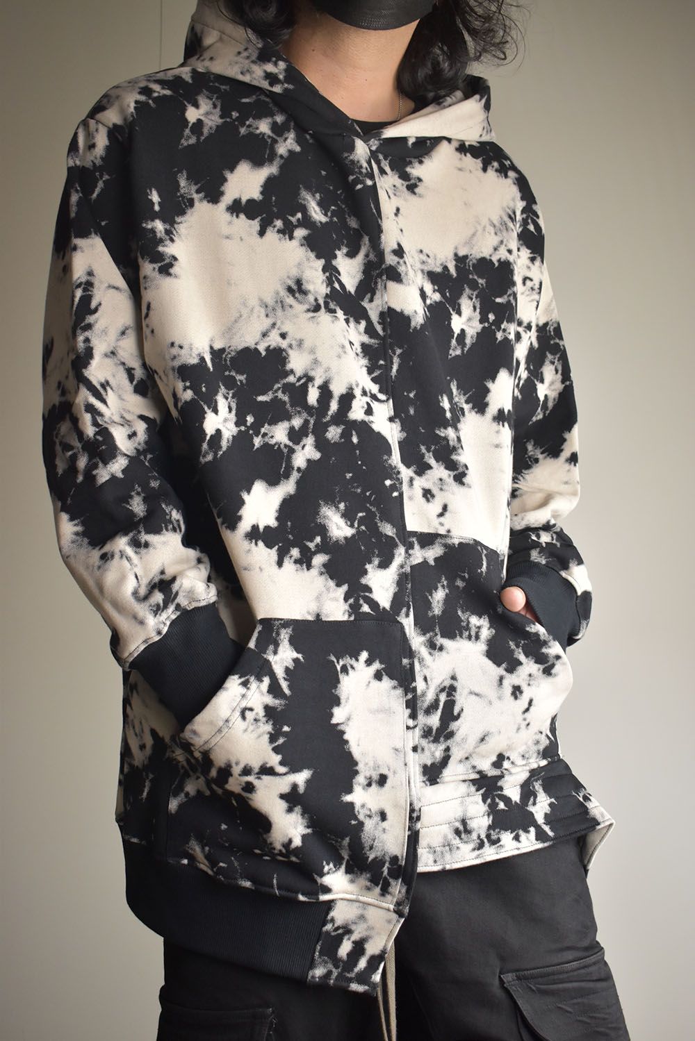 Discharge Pinting Asymmetry Hooded Top"Black×Ivory" /ディスチャージプリントアシンメトリーフーデッドトップ"ブラック×アイボリー"