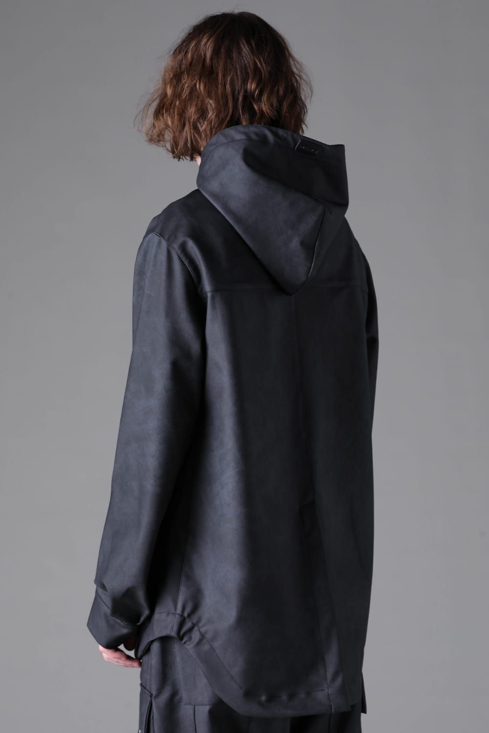 《2026AW先行予約》Vegan Leather Hoodie Blouson"Smoke Black" / ヴィーガンレザーフーディブルゾン"ブラック"