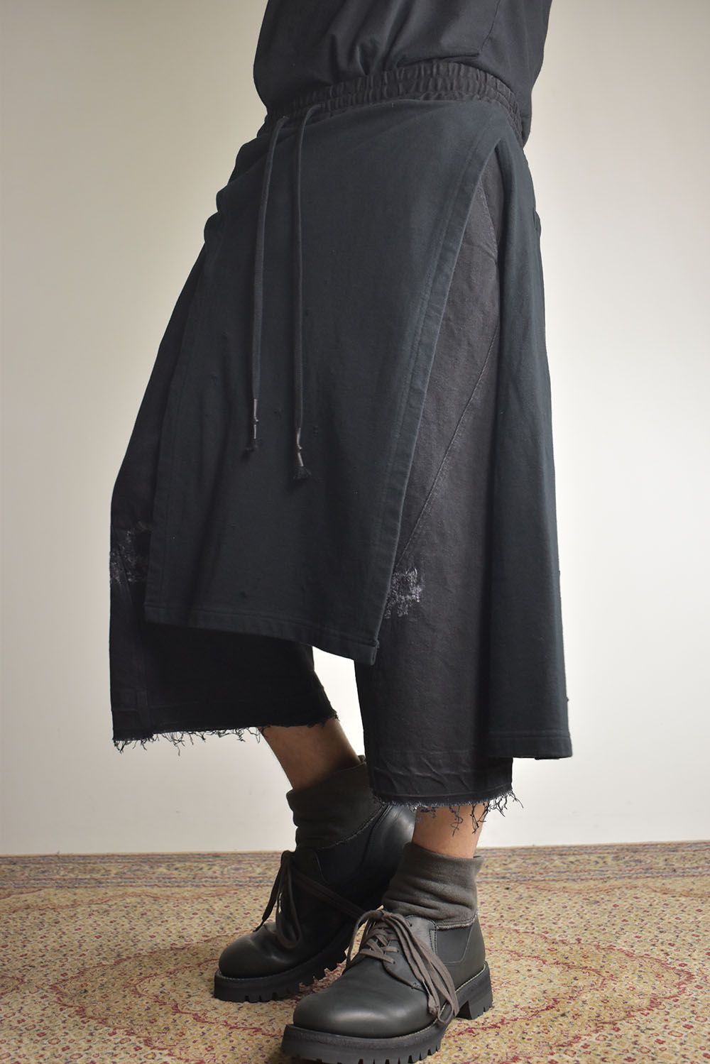 Stretch Denim Distressed Apron Wide Cropped Pants "Black" / ストレッチデニムダメージエプロンワイドクロップドパンツ"ブラック"