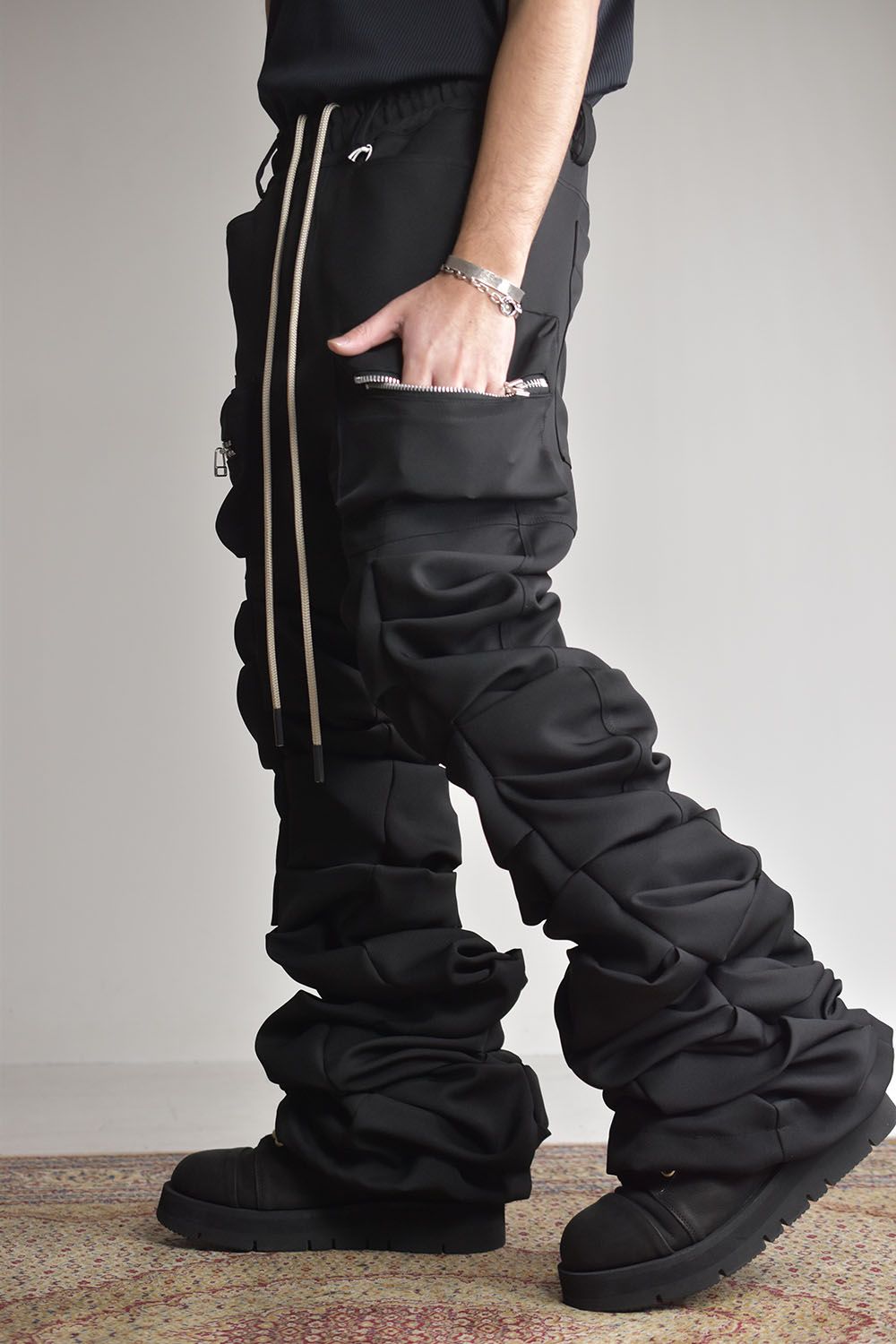 Twill Monster Tuck Flare Baggy Pants"Black"/ツイルモンスタータックフレアバギーパンツ"ブラック"