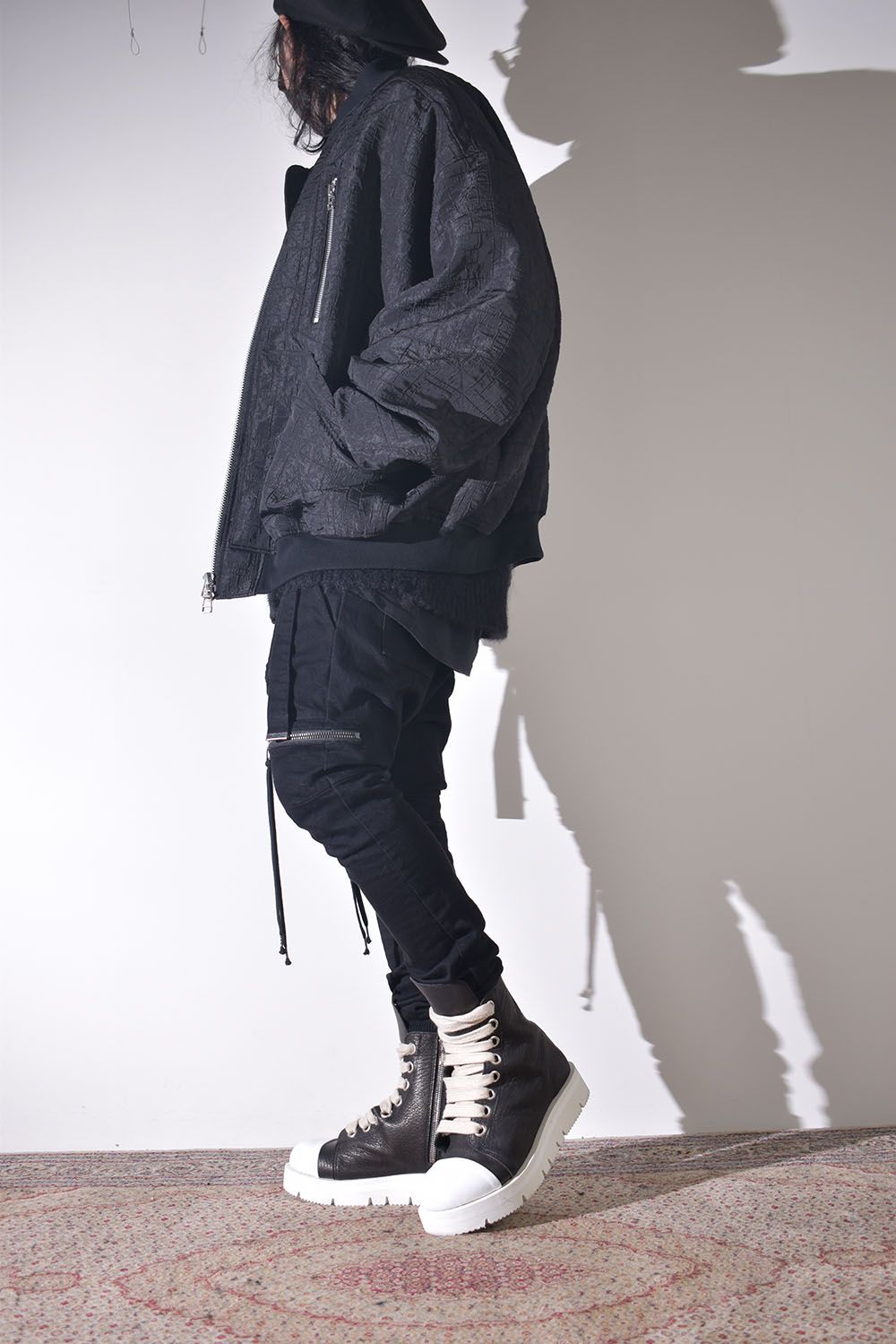 汎用性の高いMA-1とモヘアニット