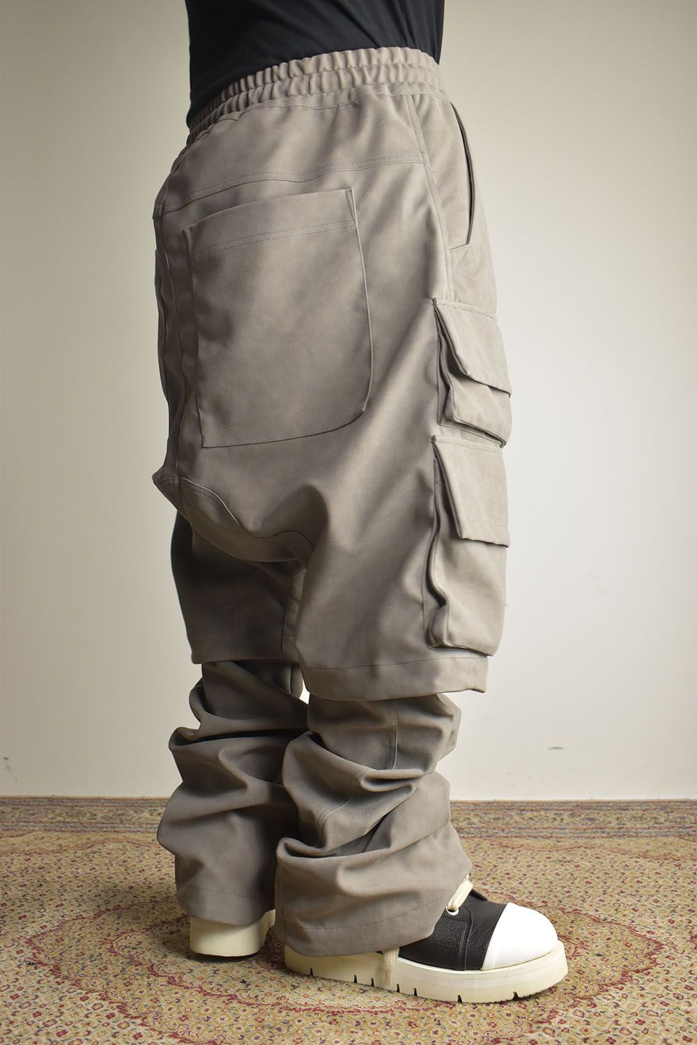 《2025AW先行予約》Synthetic Leather Suede Layerd Boots Cut "Black / Grey" / シンセティックレザースウェードレイヤードブーツカット "ブラック / グレー"
