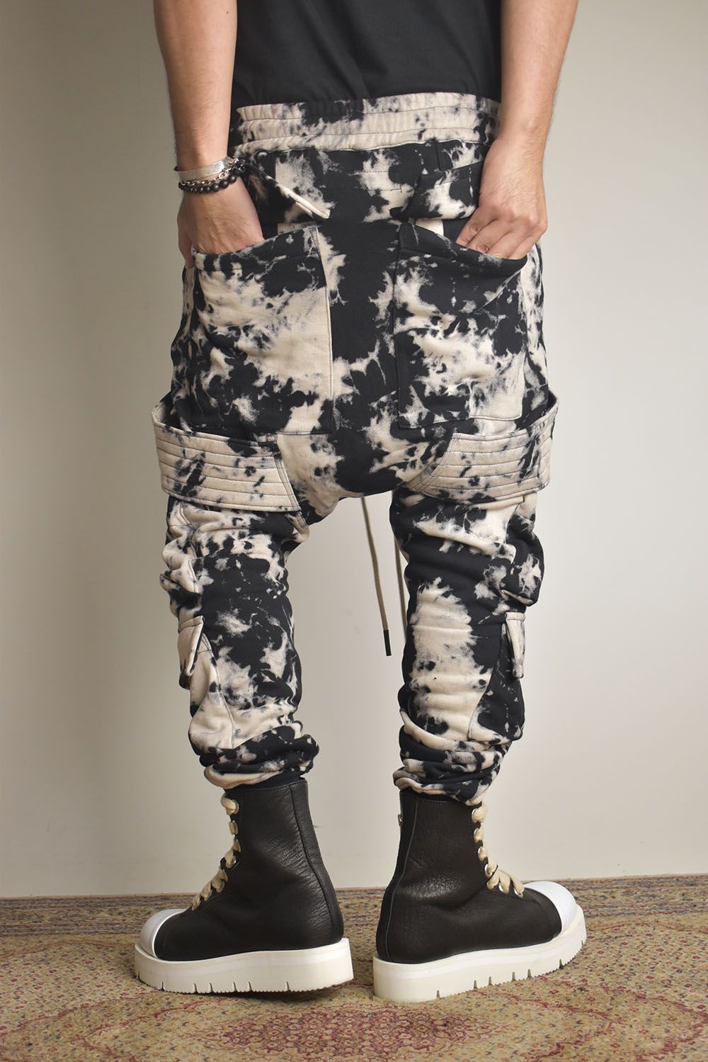 Discharge Pinting Belt Cargo Sarouel Jogger"Black×Ivory" /ディスチャージプリントベルトカーゴサルエルジョガー"ブラック×アイボリー"