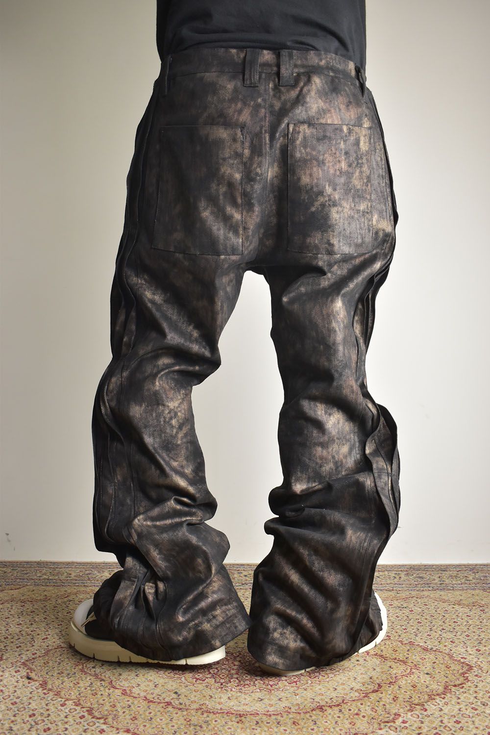 《2025AW先行予約》Metal Steam Camouflage Side Pin Tuck Boots Cut"Black × Beige" / メタルスチームカモフラージュ サイドピンタックブーツカット"ブラック×ベージュ"
