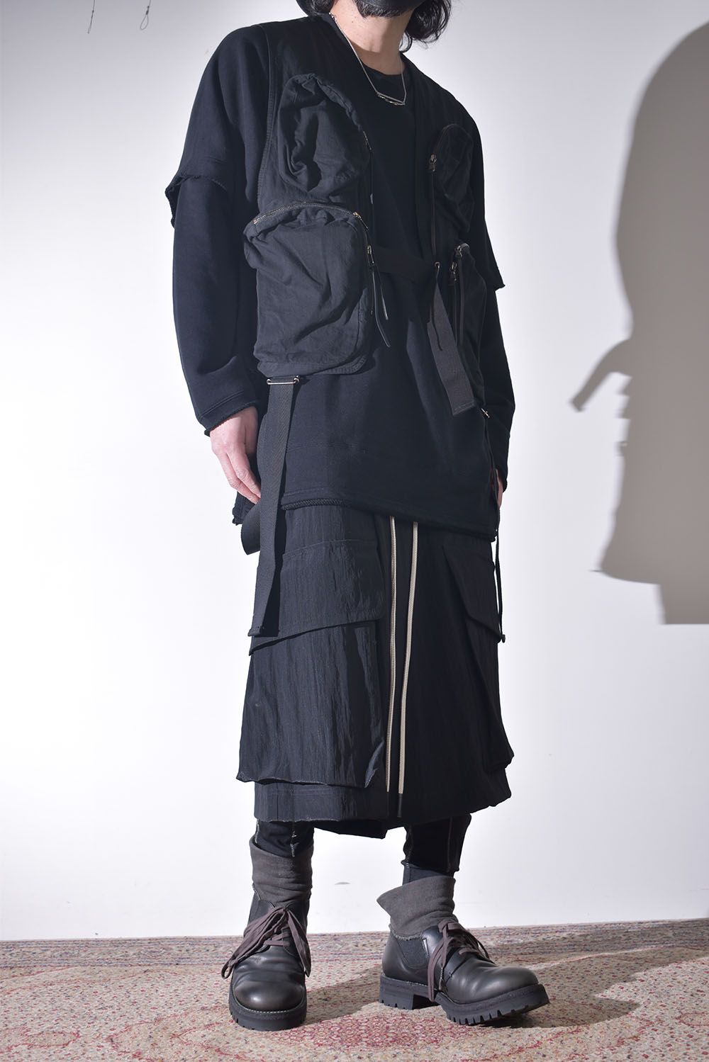 どんなトップスにも合わせられるベスト