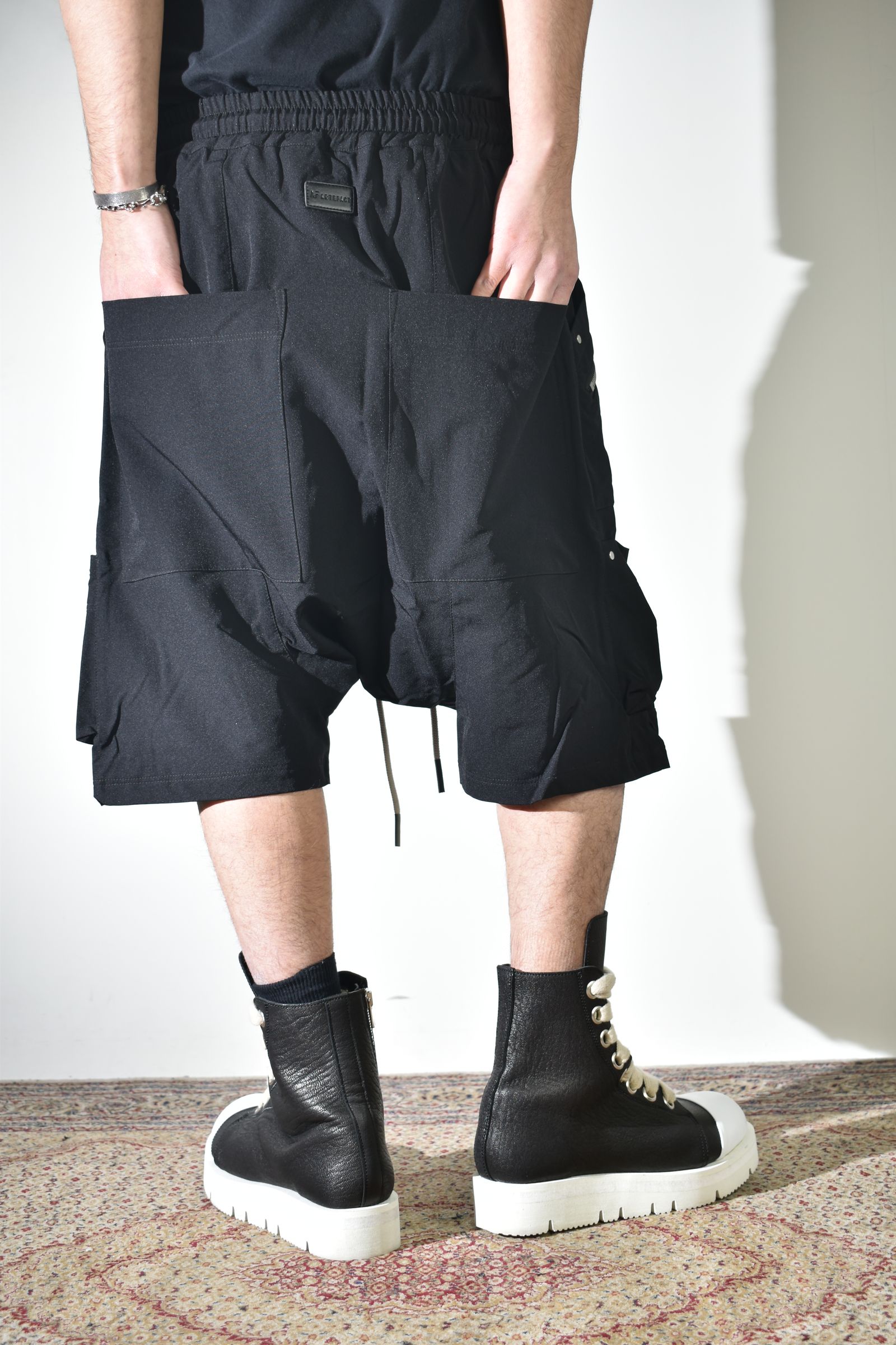 Stretch Nylon Cargo Shorts"Black" / ストレッチナイロンカーゴショーツ"ブラック"
