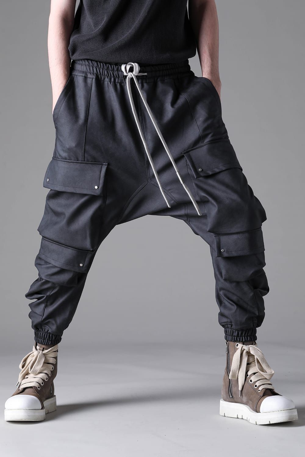 《2026AW先行予約》Vegan Leather Military Sarrouel Easy Pants"Smoke Black / Khaki" / ヴィーガンレザーミリタリーサルエルイージーパンツ"スモークブラック / カーキ"