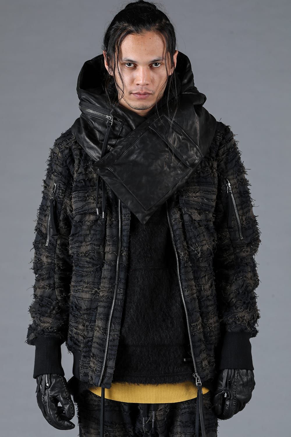 Horse Leather Down Hooded Scarf “Black" / ホースレザーダウンフードマフラー"ブラック"