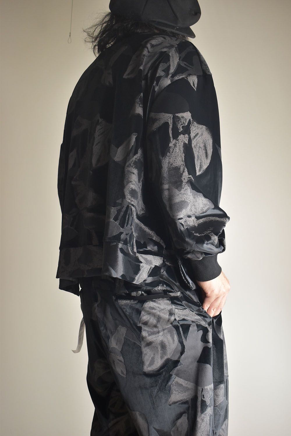Crew Neck Side Vent Pullover"Black" / クルーネックサイドベンツプルオーバー"ブラック"
