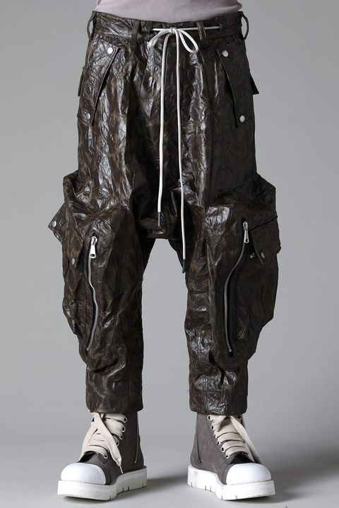 《2025AW先行予約》Washer Synthetic Leather Drop Crotch Wide Pants"Black / Khaki / Ivory" / ワッシャーシンセティックレザードロップクロッチワイドパンツ"ブラック/カーキ/アイボリー"