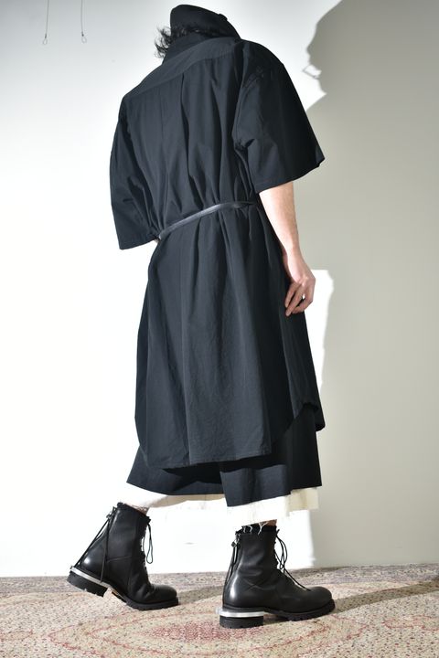 着方も性別も問わず