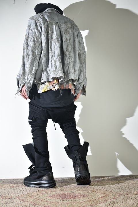 サルエルスキニーも合うサックブーツ