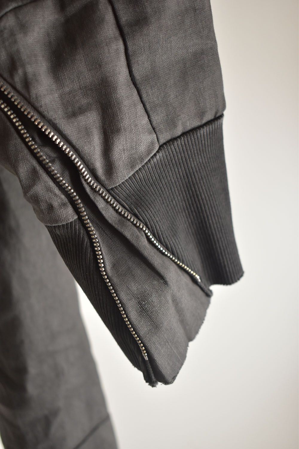 Asymmetrical Cargo Pants"Charcoal Grey" / アシンメトリーカーゴパンツ"チャコールグレー"