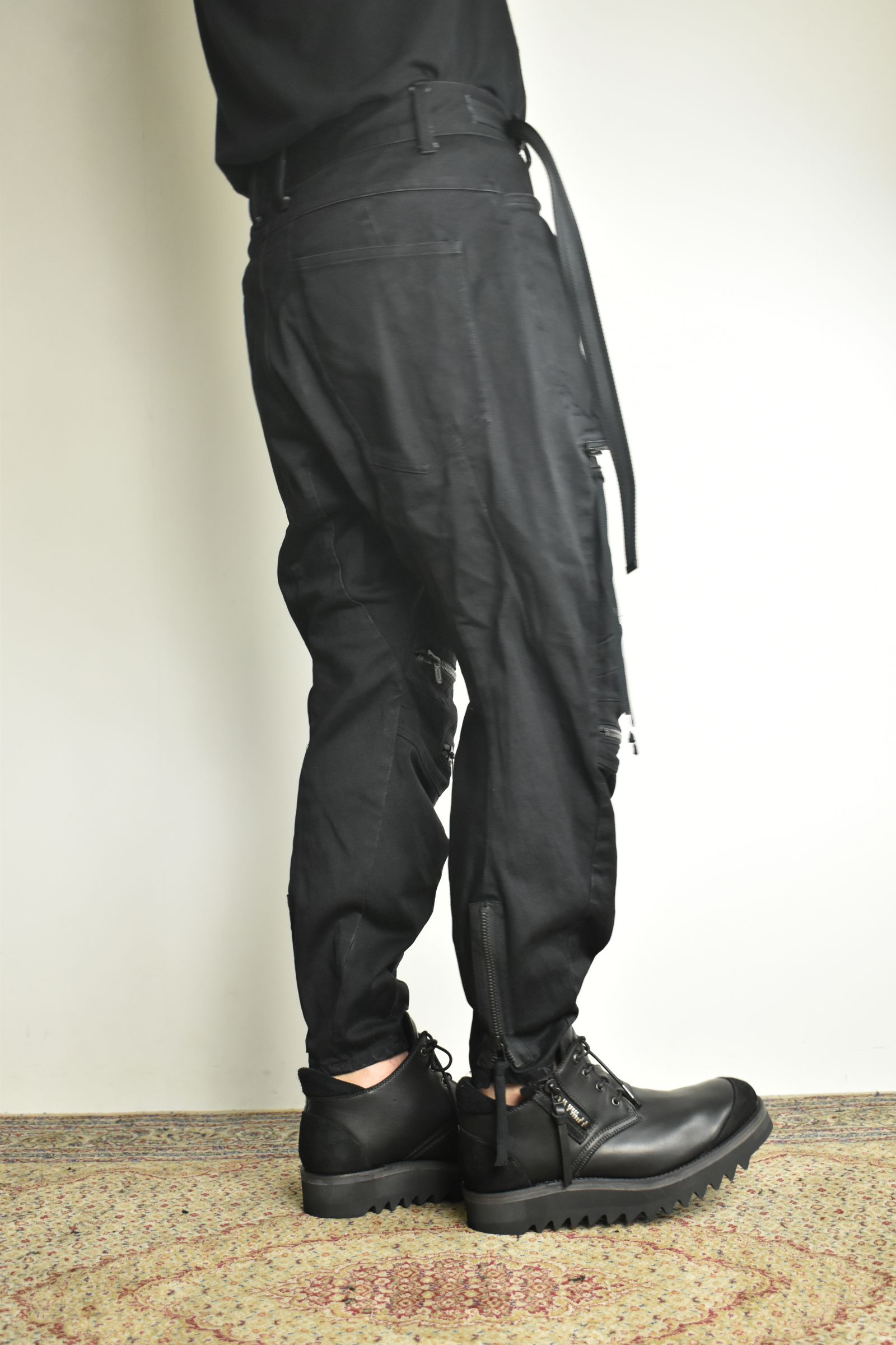 Stretch Denim Knee-Open Cropped Pants"Black" / ストレッチデニムニーオープンクロップドパンツ"ブラック"