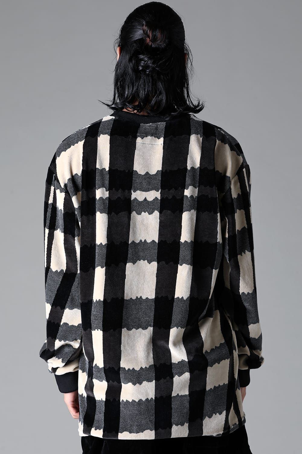 《2025AW先行予約》Checked Pattern Crew Neck Pullover"Black×Grey×Ivory" / チェックパターンクルーネックプルオーバー"ブラック×グレー×アイボリー"