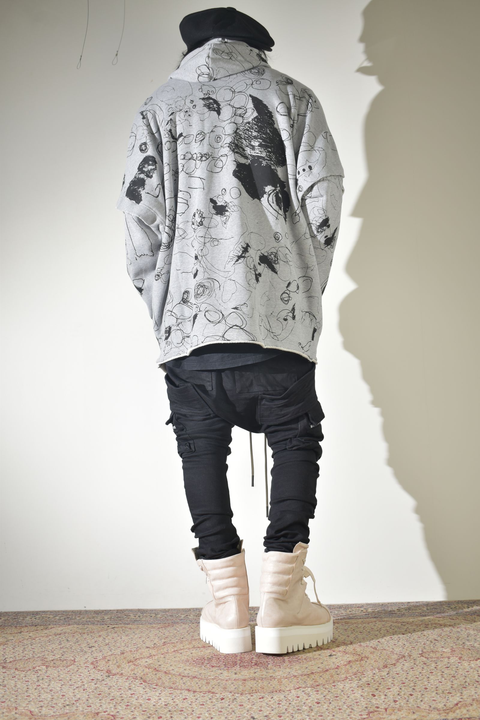 春夏らしいカジュアルミックス