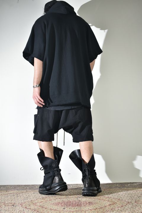 2Wayで着られる着用シーズンの長いスウェット