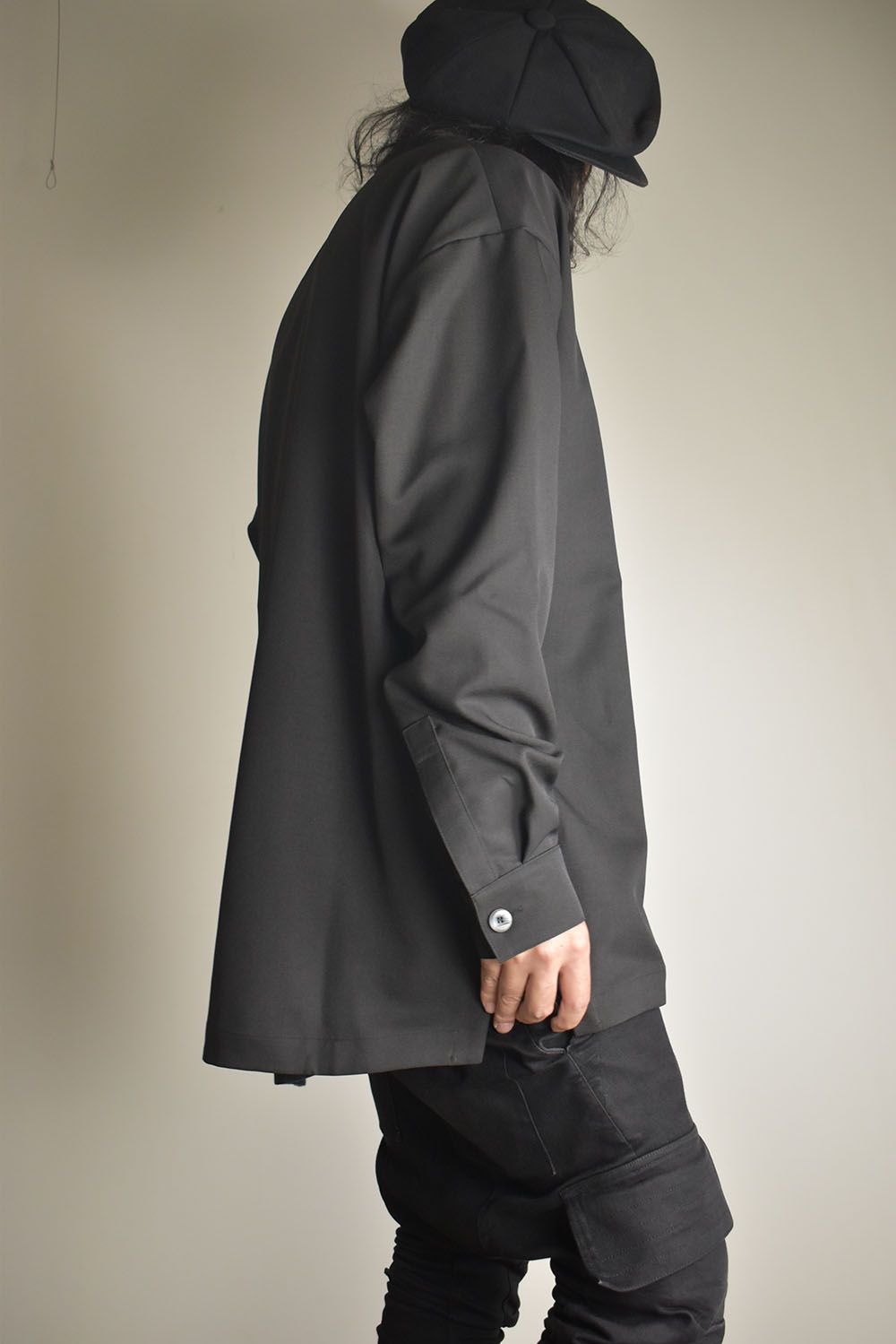 Collarless Top"Black" / カラーレストップ"ブラック"