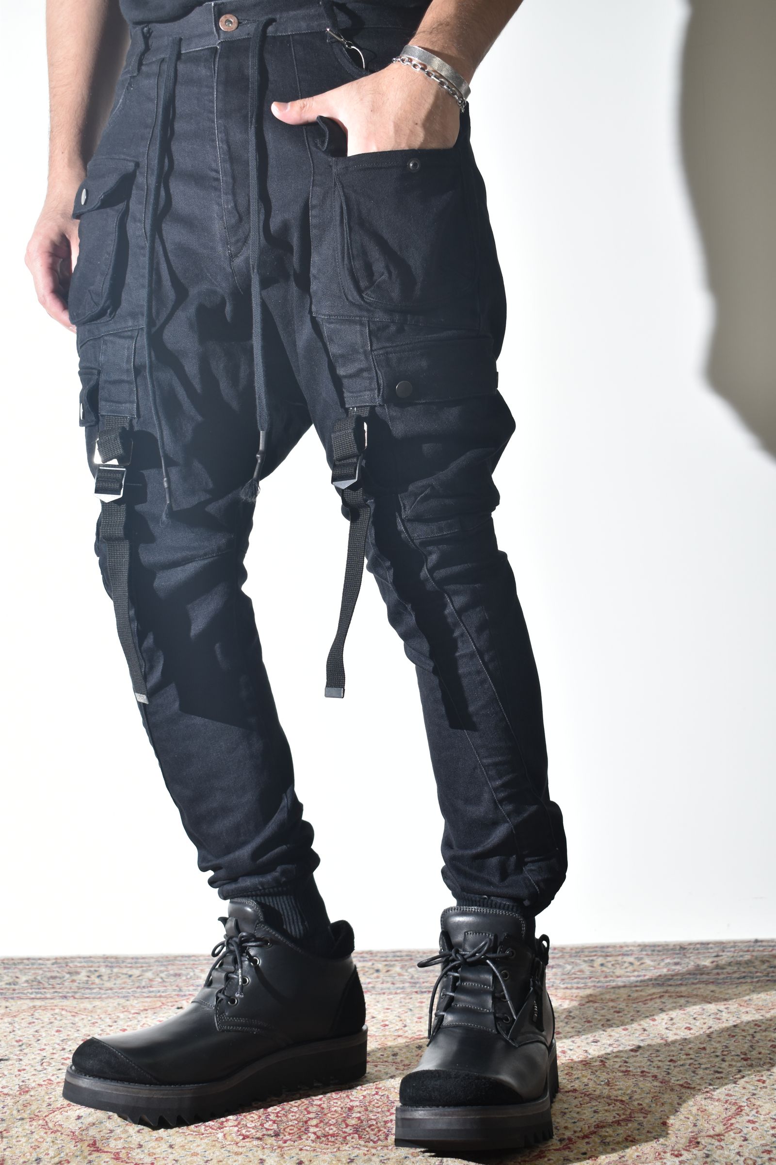 Stretch Denim Belt-Adjustable Cargo Jogger Pants"Black" / ストレッチデニムベルトアジャストカーゴジョグパンツ"ブラック"