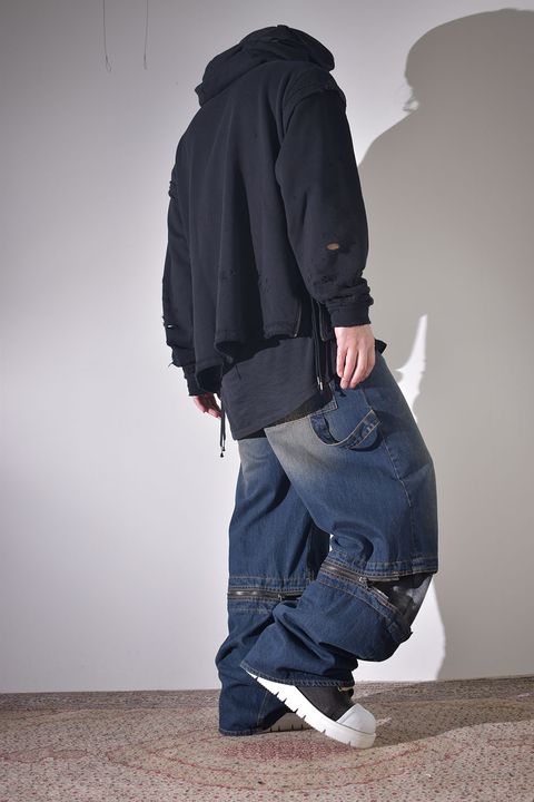 コーチジャケット×デニム