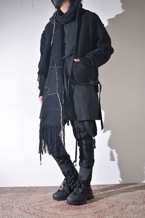 冬のニットジャケットスタイル