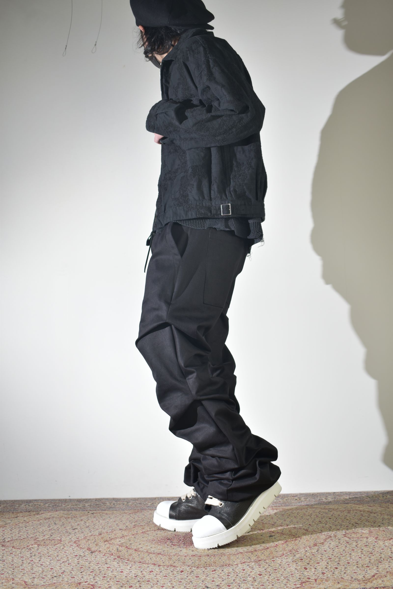 ブーツカット、早くもラス1