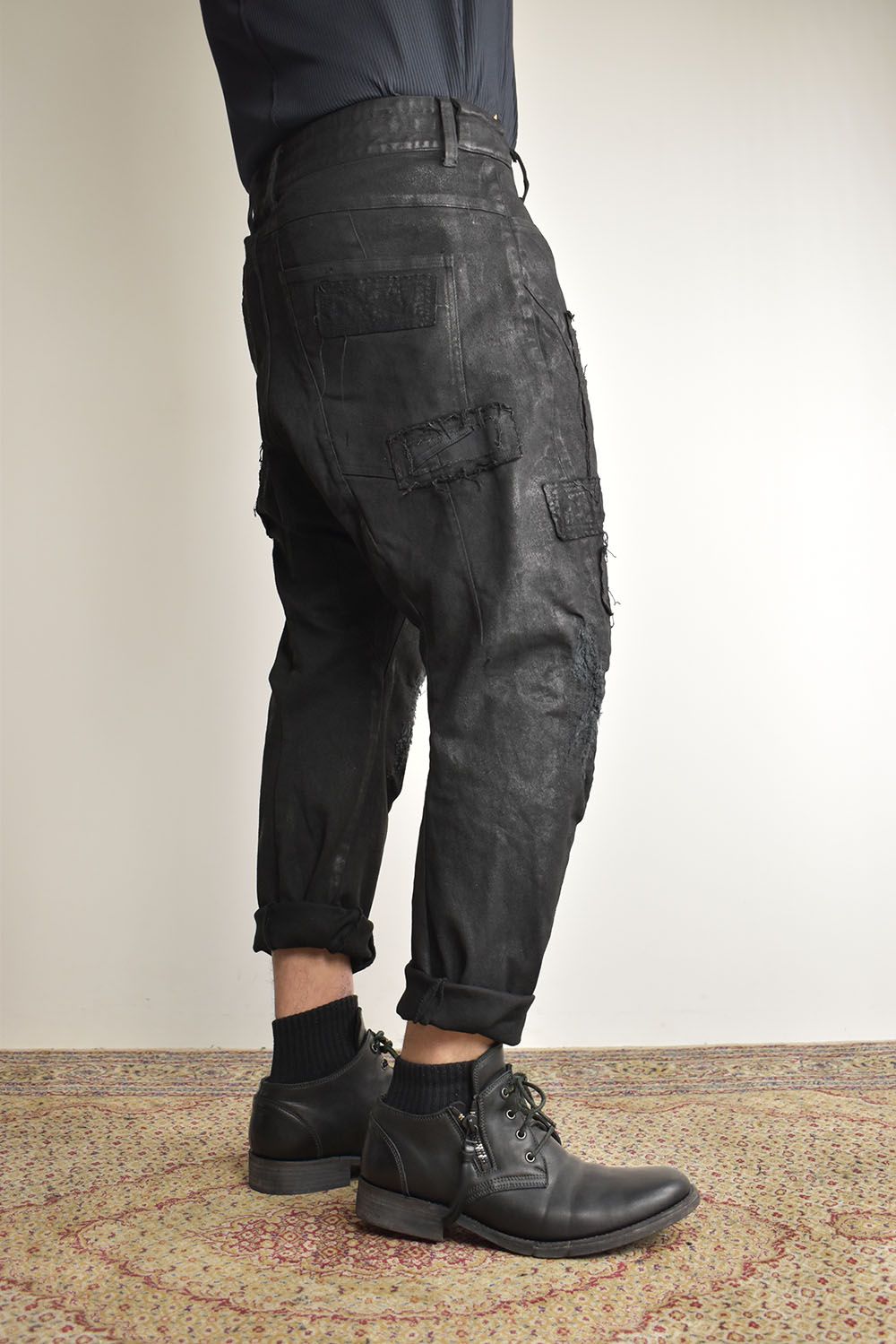 Product Coating Stretch Denim Damage Repair Cropped Pants “Black / 製品コーティングストレッチデニムダメージリペアクロップドパンツ"ブラック"