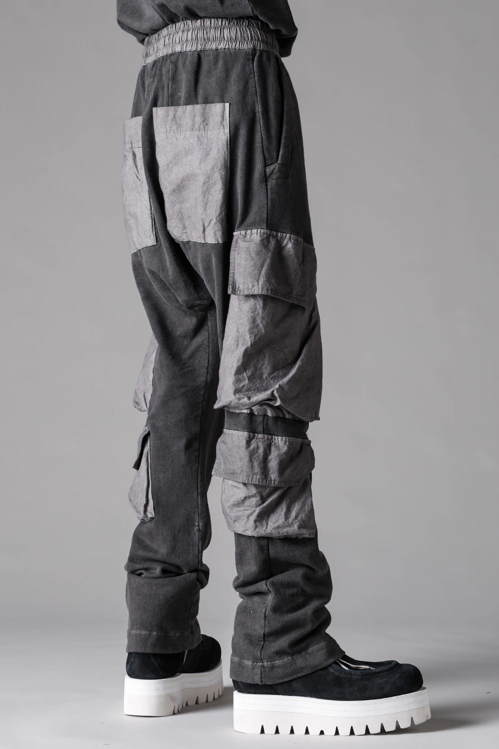 《2027SS先行予約》Sumi Dyed Lightweight French Terry Sarrouel Flare Cargo Pants"L.Grey  / D.Grey" / 墨染ミニ裏毛サルエルフレアカーゴパンツ"ライトグレー / ダークグレー"