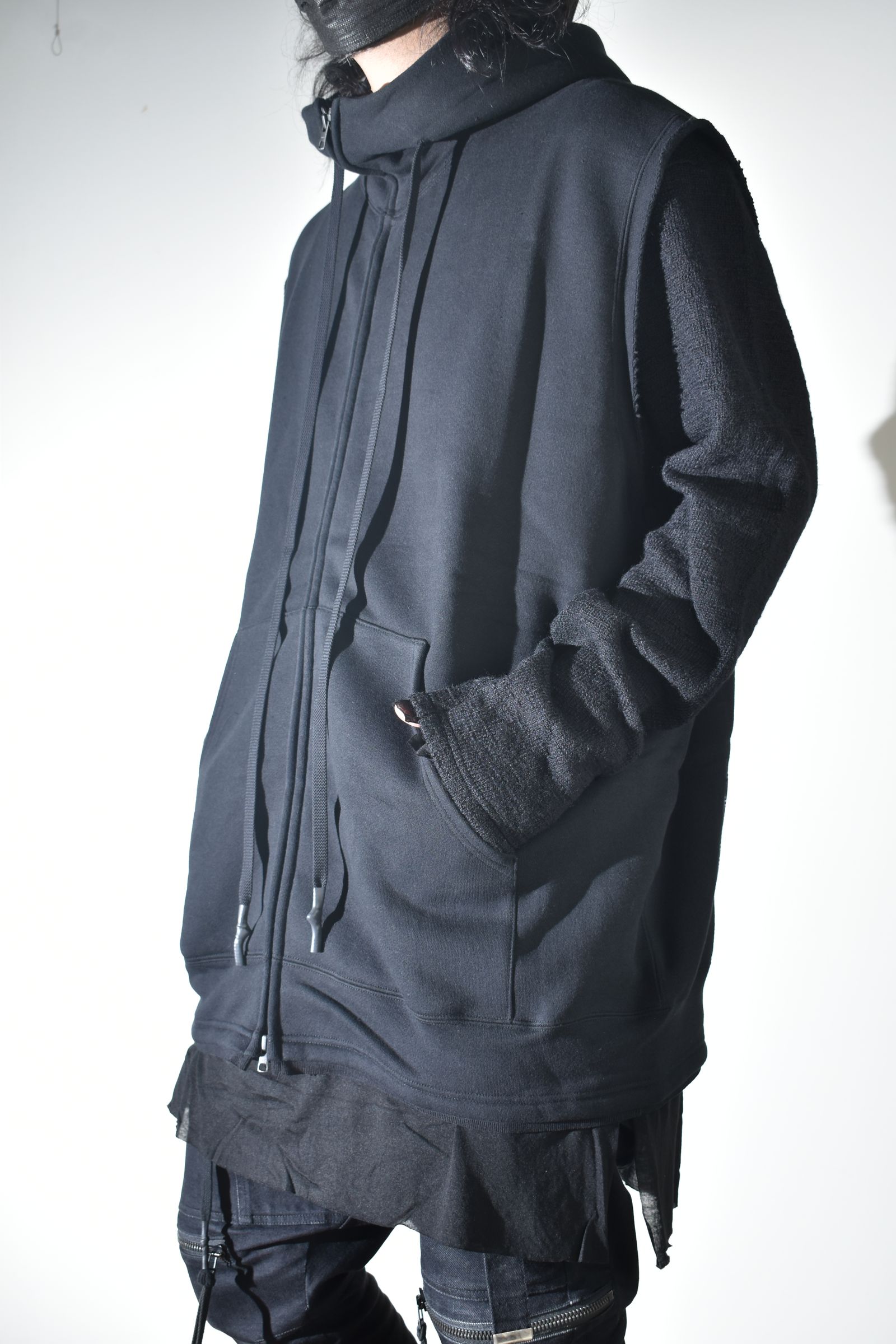 Over Size Sleeve Less Zip Up Parker"Black" / オーバーサイズスリーブレスジップアップパーカー"ブラック"