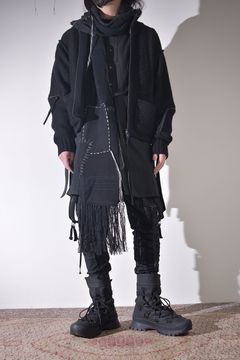 冬のニットジャケットスタイル