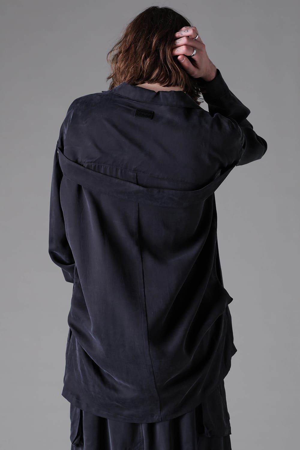 《2026AW先行予約》Satin V Neck Shirts Pullover"Black" / サテンVネックシャツプルオーバー"ブラック"