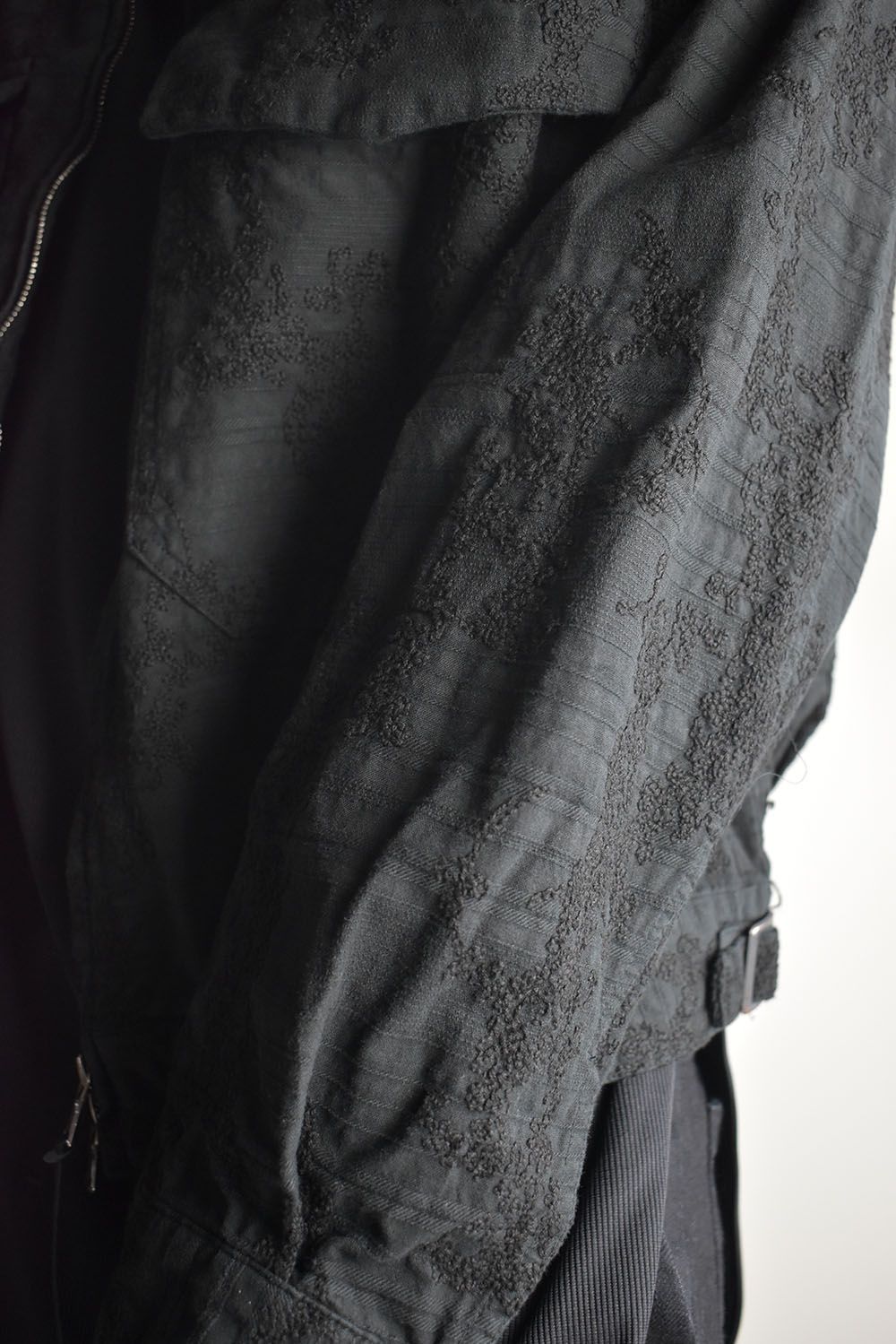 Embroidered Striped Blouson"Black" / 刺繍ストライプブルゾン"ブラック"
