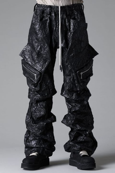 《2025AW先行予約》Washer Synthetic Leather Boots Cut Tuck Cargo Pants"Black / Khaki / Ivory" / ワッシャーシンセティックレザーブーツカットタックカーゴパンツ"ブラック/カーキ/アイボリー"