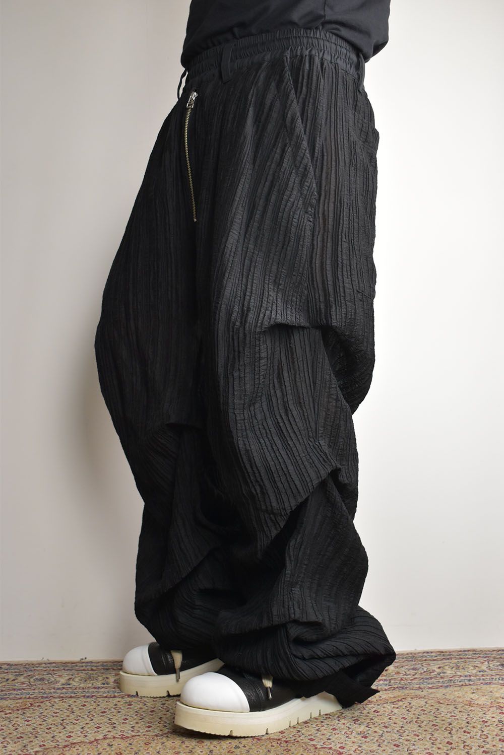 Sheer Yoryu Tuck Baggy Pants"Black"/シアータックバギーパンツ"ブラック"