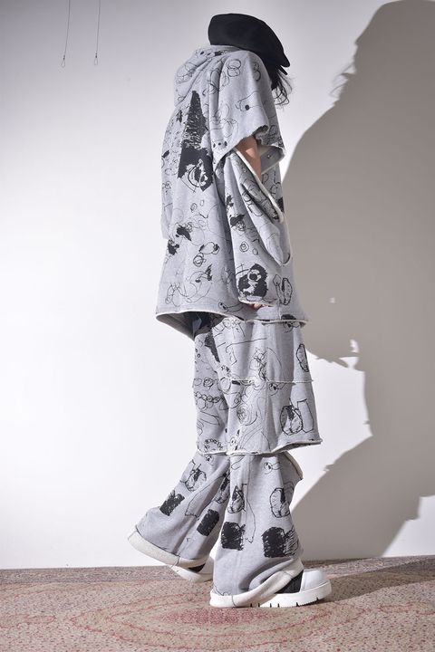 春夏のラフなスウェット