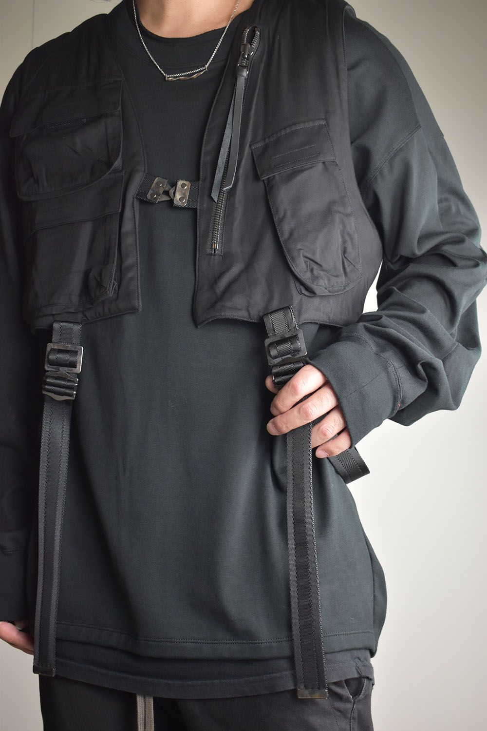 Rayon Twill Vest Hooded Down Jacket "Black" / レーヨンツイルベスト/フードアタッチドダウンジャケット"ブラック"