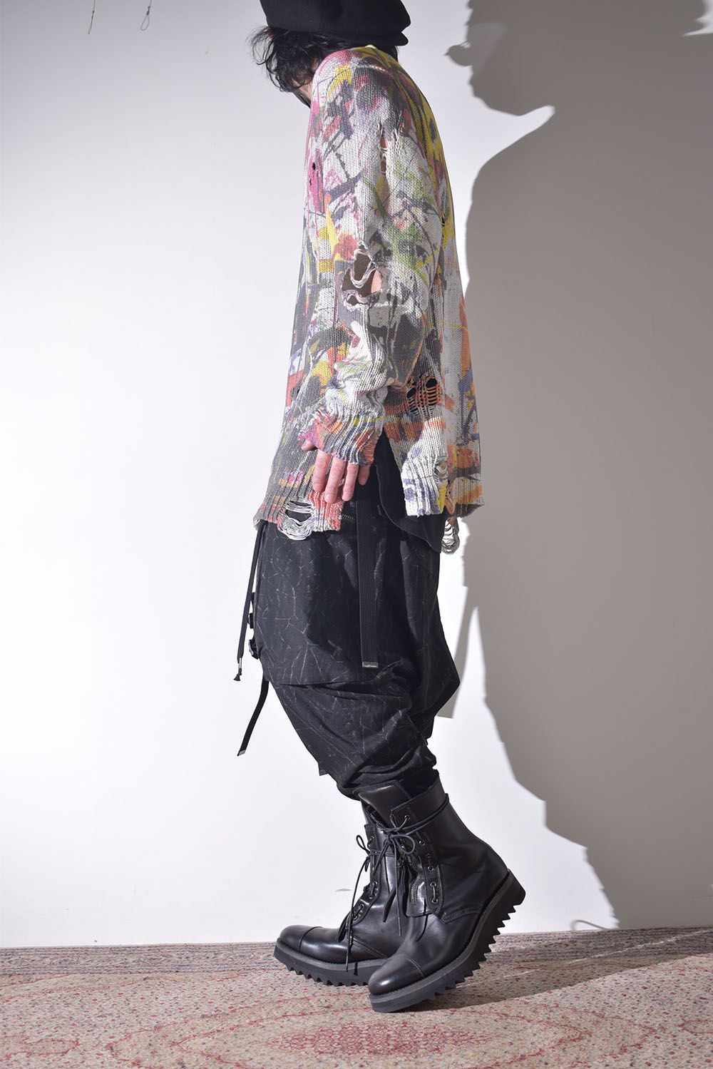 カラフルなプリントで楽しむ春ニット