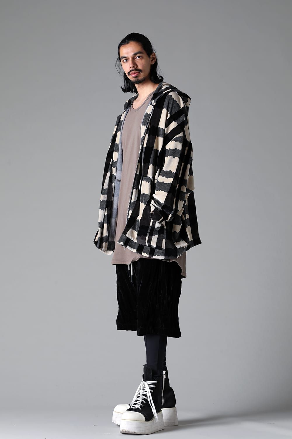 《2025AW先行予約》Checked Pattern Dolman Hooded Zip"Black×Grey×Ivory" / チェックパターンドルマンフーデッドジップ"ブラック×グレー×アイボリー"