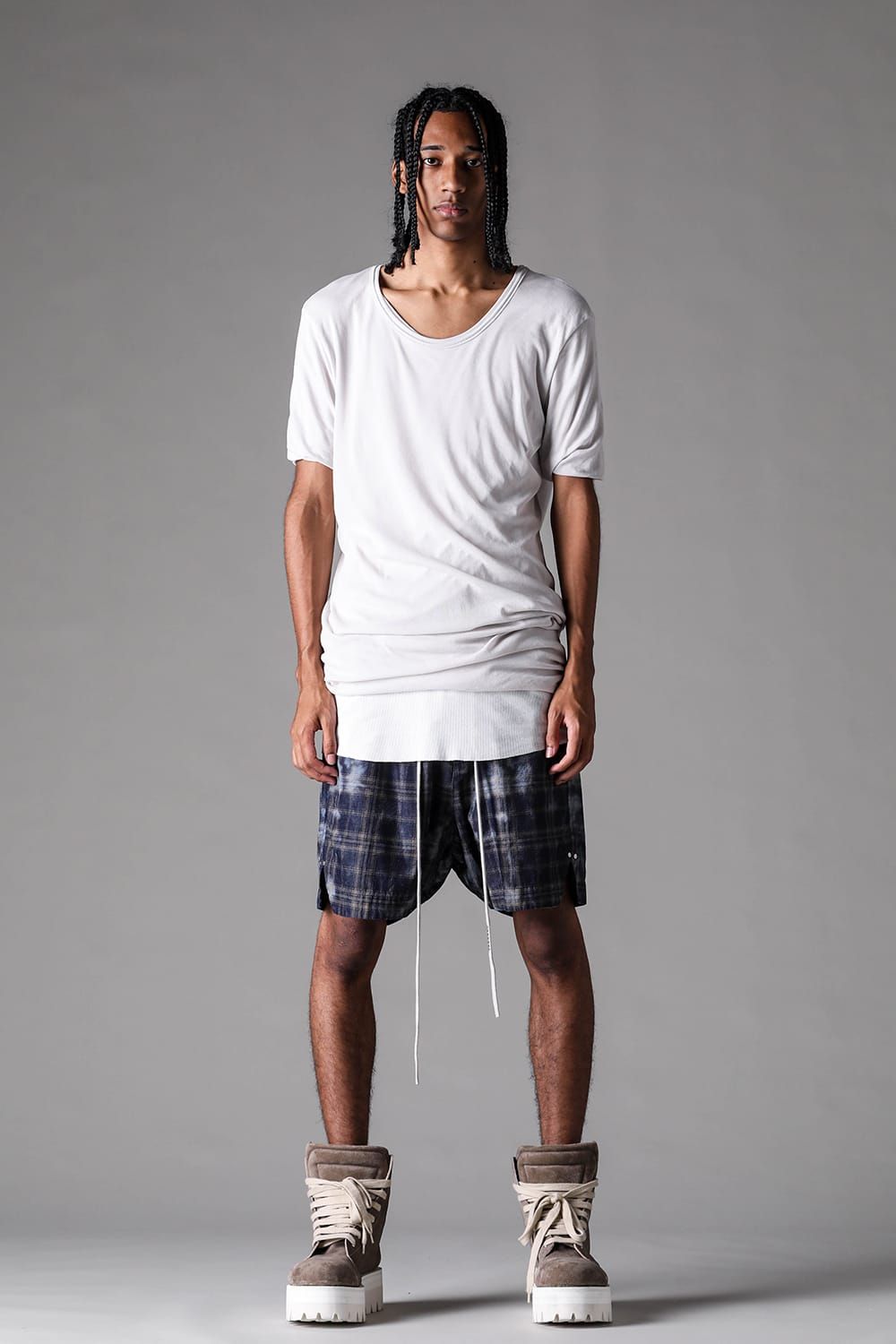《2027SS先行予約》Check Side Slit Shorts"Navy Check" / チェックサイドスリットショーツ"ネイビーチェック"