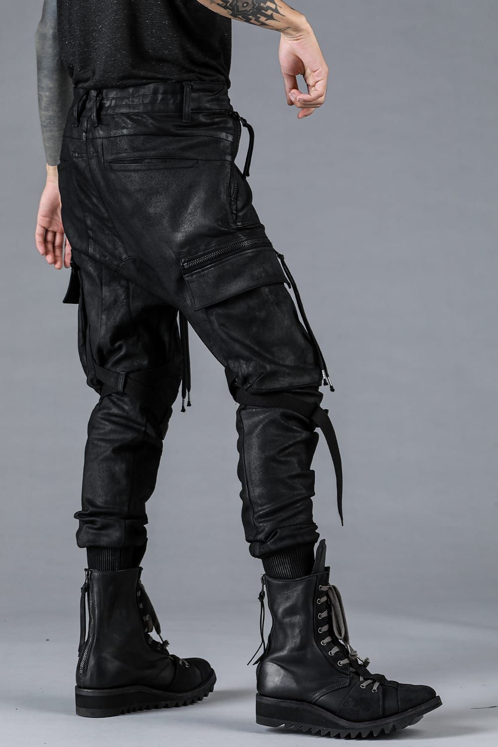 Product-Coated Jersey-Like Denim Cargo Jog Pants"Black" / 製品コーティングジャージーライクデニムカーゴジョグパンツ"ブラック"