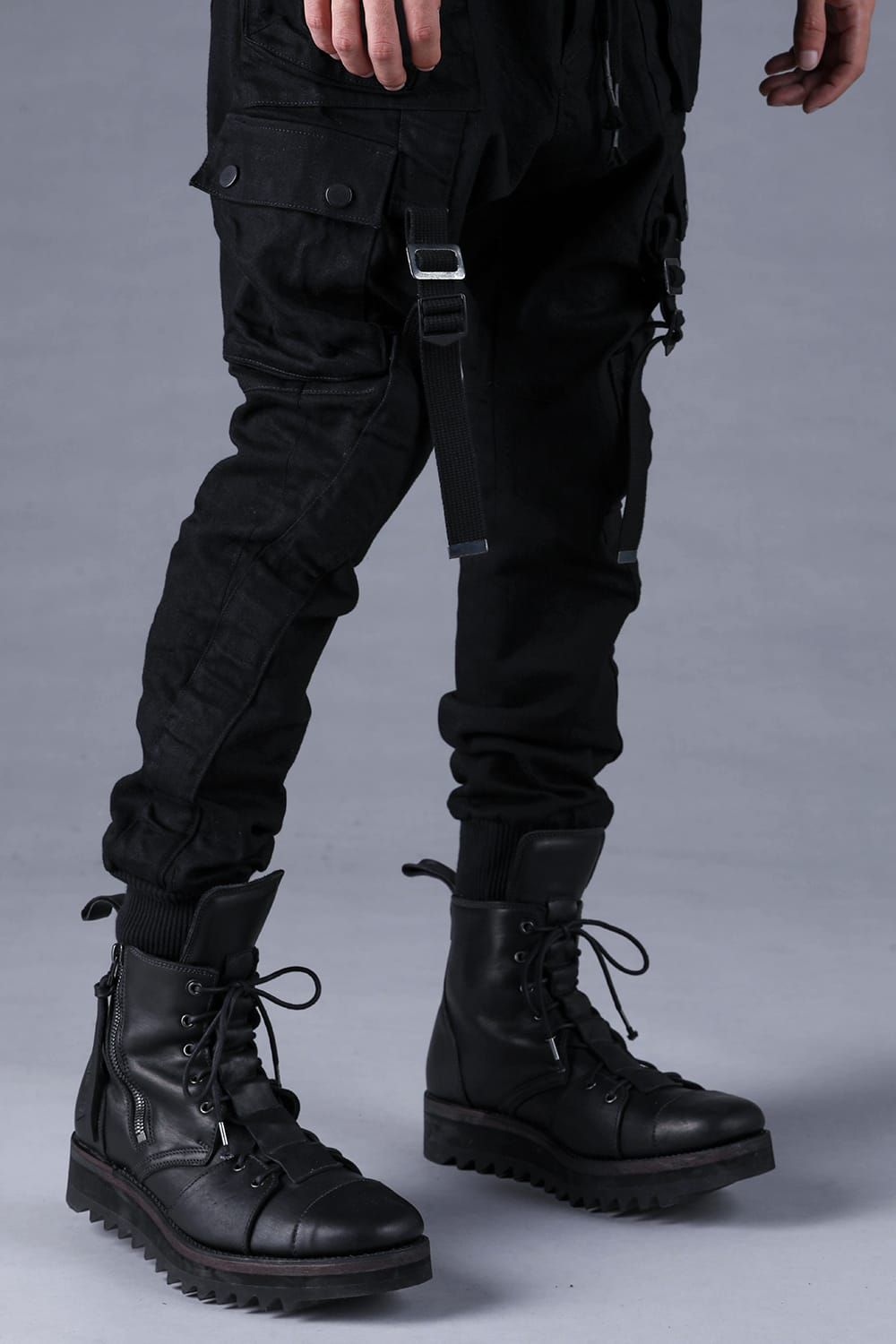 Stretch Denim Belt-Adjustable Cargo Jogger Pants"Black" / ストレッチデニムベルトアジャストカーゴジョグパンツ"ブラック"