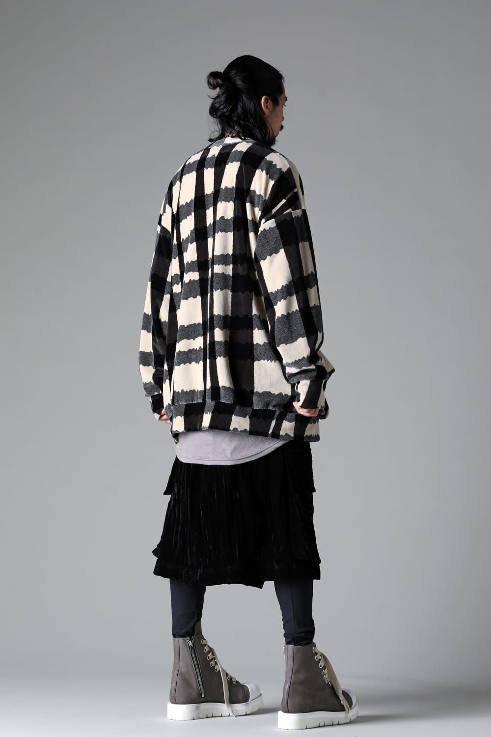 《2025AW先行予約》Checked Pattern Jumbo Cardigan"Black×Grey×Ivory" / チェックパターンジャンボカーディガン"ブラック×グレー×アイボリー"